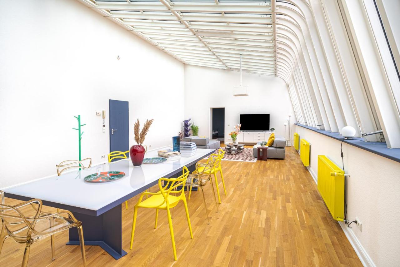 Sky Loft In The Heart Of Berlin Apartment Exterior foto